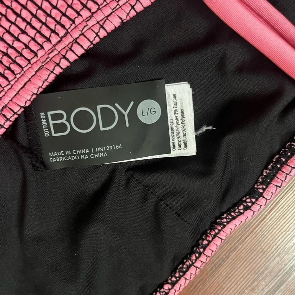 Pink Checkered Bikini Set - Picture 3 of 4